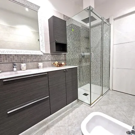 The Rainbow House Апартаменты