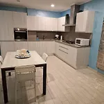 The Rainbow House Апартаменты Санремо