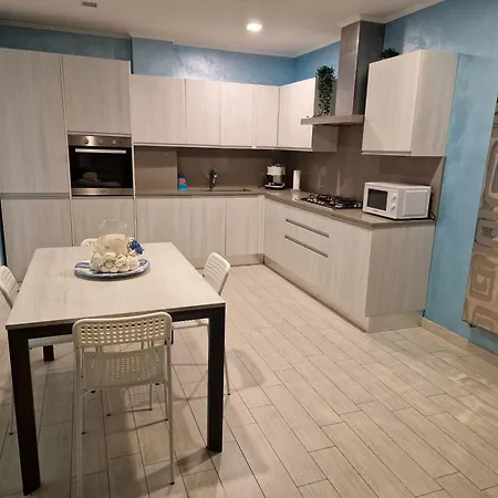 The Rainbow House 아파트 산레모
